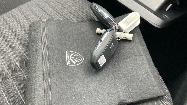 Peugeot 208 1.2 PureTech Active Premium + 5dr Petrol Hatchback